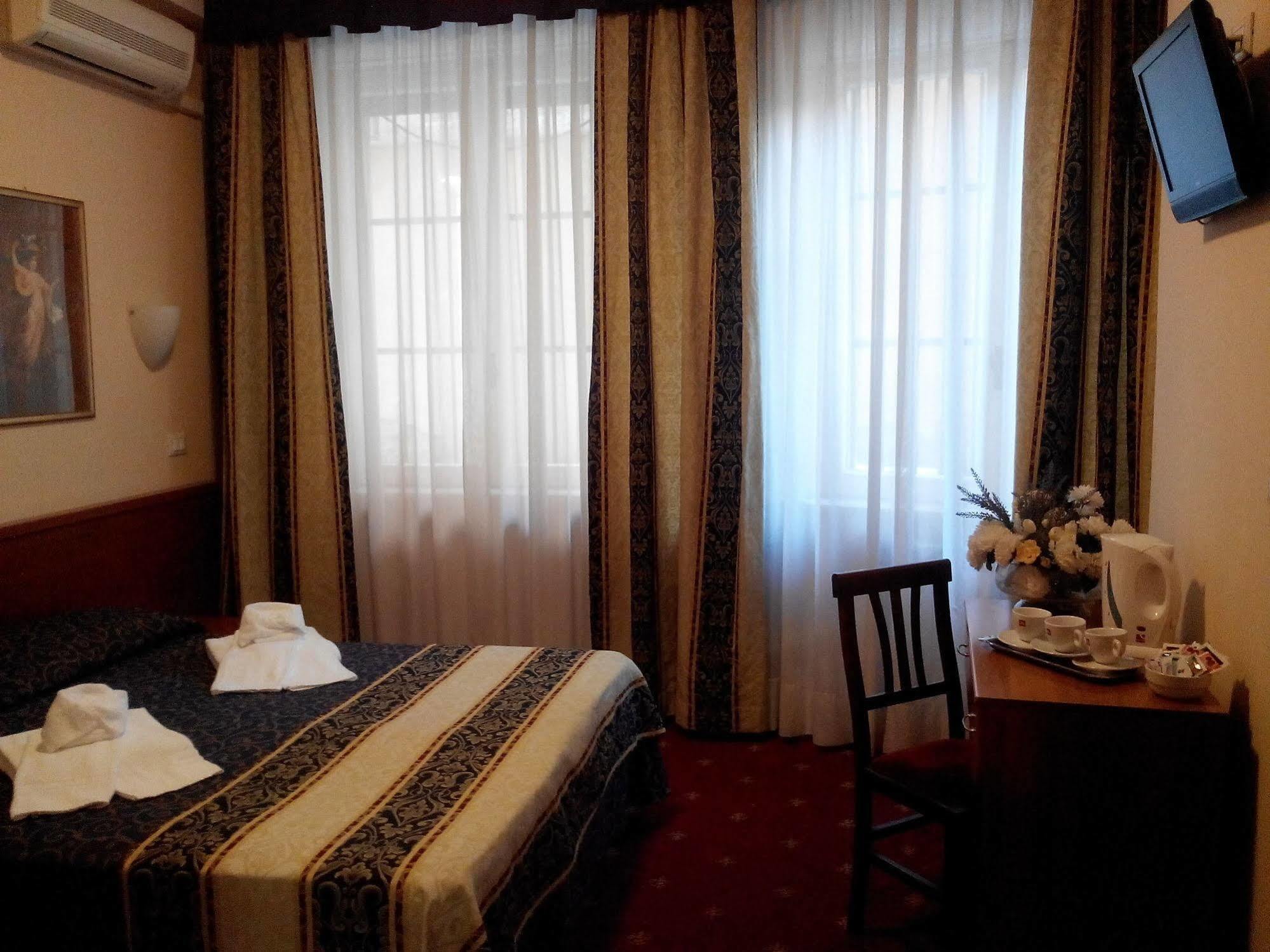 Hotel Galeno Рим Екстер'єр фото