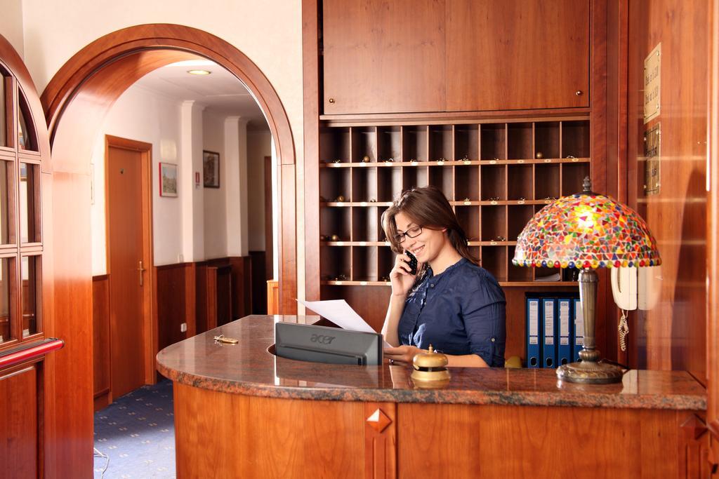 Hotel Galeno Рим Екстер'єр фото